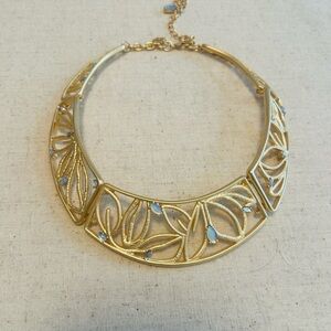 Elegant Gold Chain Necklace